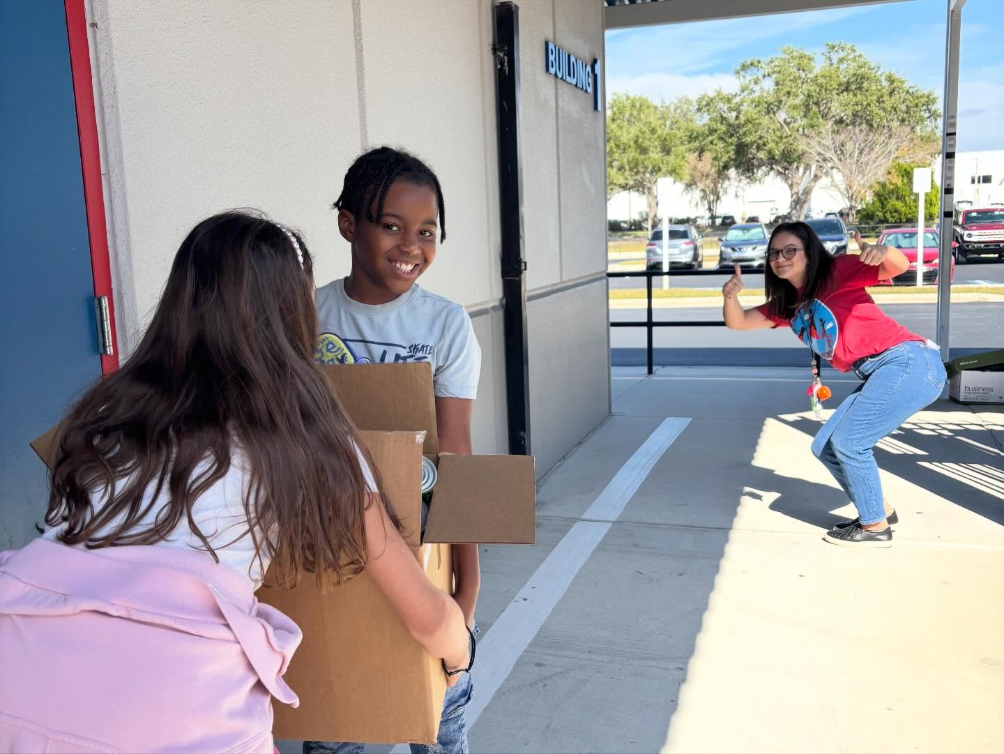 Thanksgiving food donations - <p>Thank you for all the donations! Look at this amazing contribution to the community.</p>