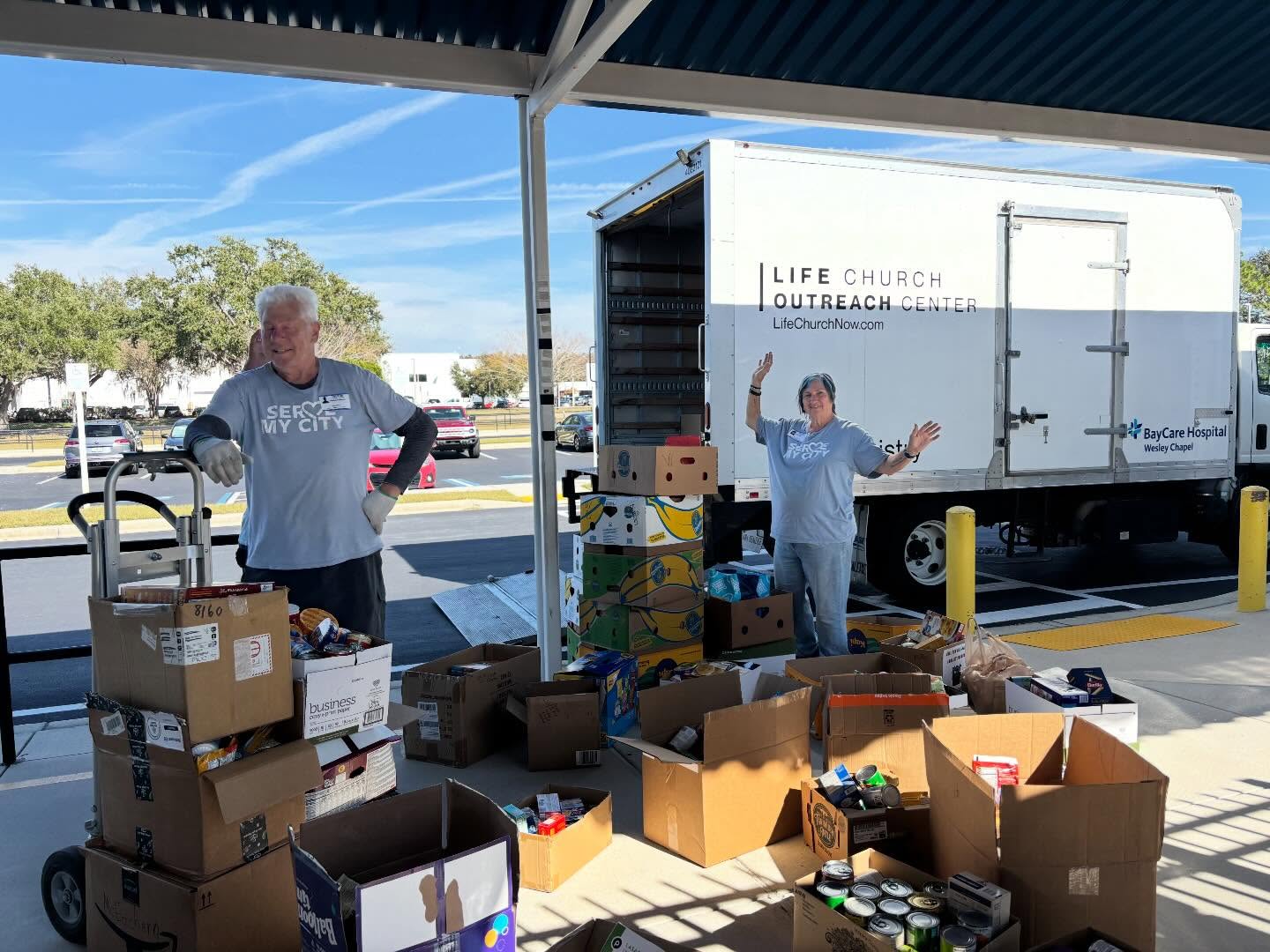 Thanksgiving food donations - <p>Thank you for all the donations! Look at this amazing contribution to the community.</p>